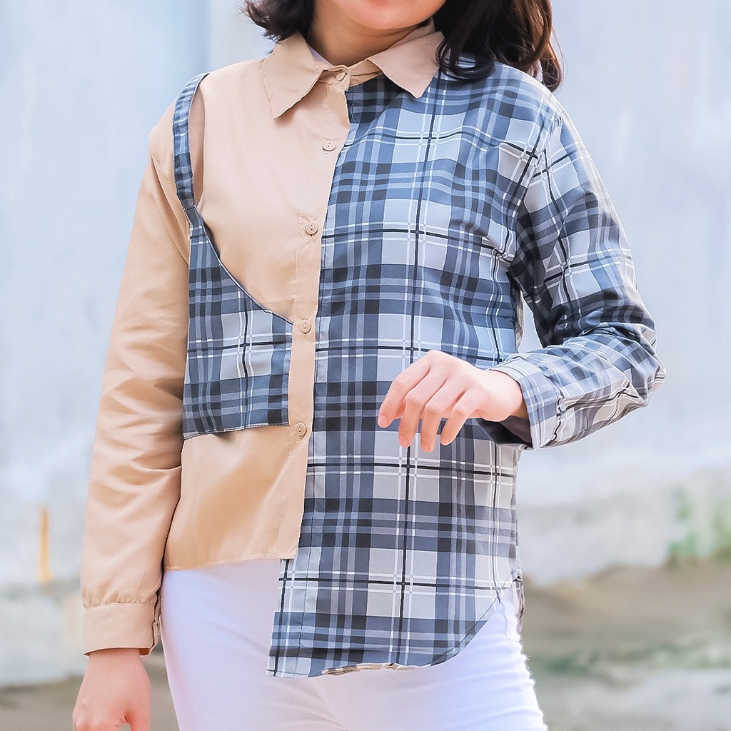 AFI - EC - Evolet Blouse-7