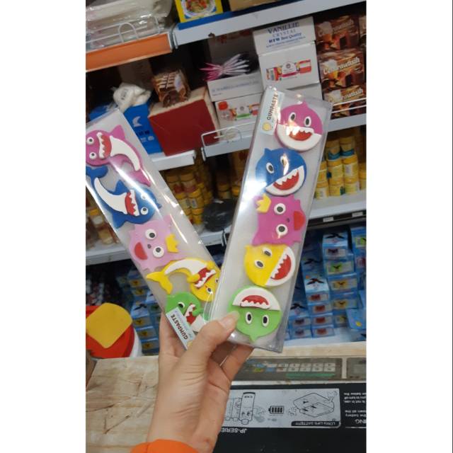 

Gumpaste Baby Shark Kepala/Full Body Isi 5 pcs