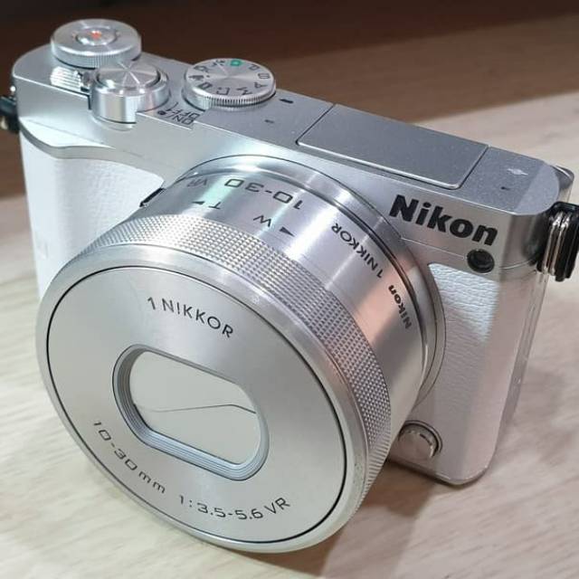 Mirrorless Nikon 1 J5 fulset