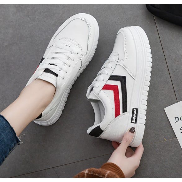 BIG SALE 11.11 Sepatu Sneakers Wanita Terbaru Sport Shoes Suprem3  Collor