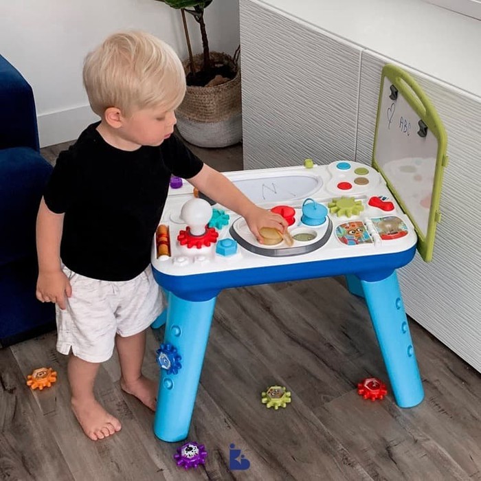 baby einstein curiosity table