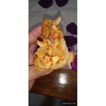 

Risoles Ayam Suir Pedas