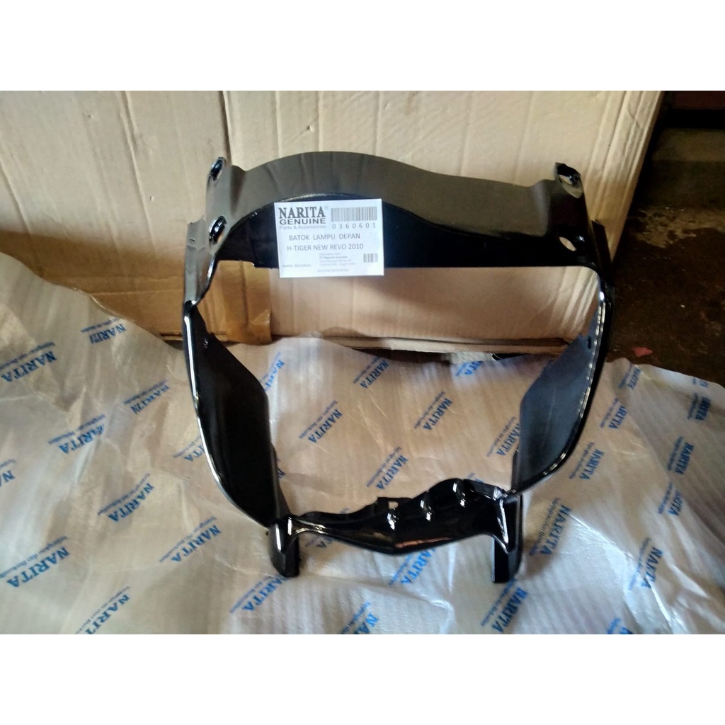 cover batok lampu depan tiger revo tiger PC