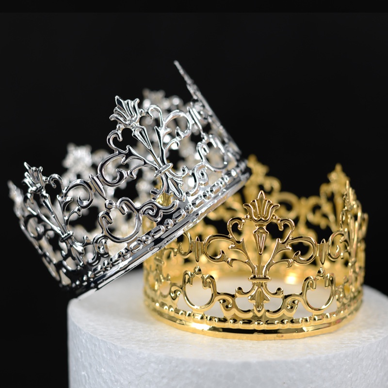 1pc Mahkota Tiara Mini Hollow Handmade Dekorasi Kue Ulang Tahun / Pernikahan