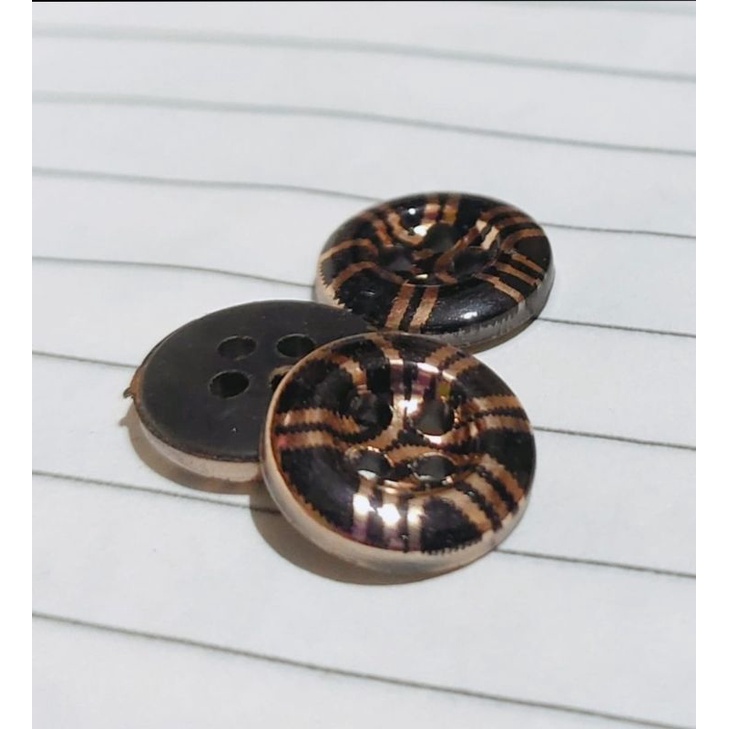 ( 12 BIJI) Kancing Black Luv Gold Ukuran 11 MM