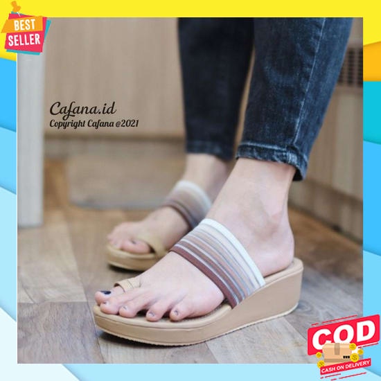 Sepatu Wedges Tali Wanita Sepatu Sneakers Weges Wanita One Love gin Sandal Wedges Wanita Farrah S
