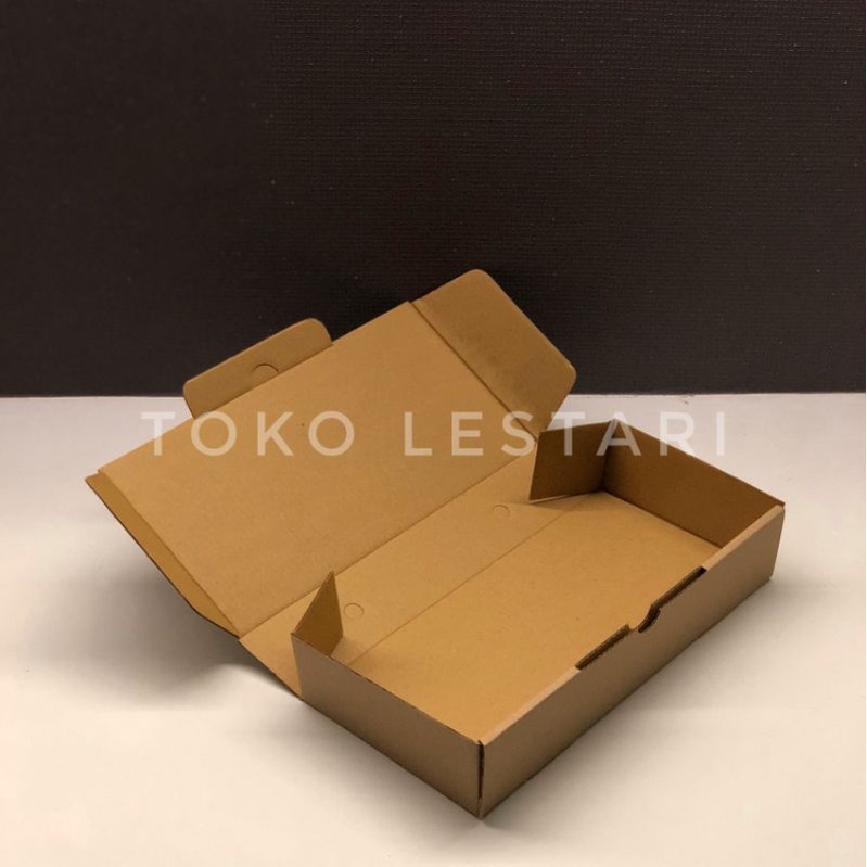 Box Kardus E-Flute Coklat Untuk Packaging Olshop Sovenir Baju Kotak Kado Hampers Snack 25x12,5x5 CM