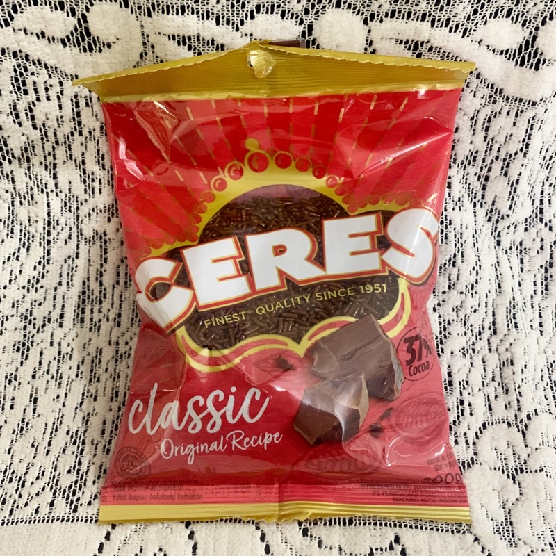 

Ceres Classic Chocolate 225gr / Ceres / Classic / Cokelat / chocolate / choco / sprinkle / original / cocoa / cokelat ceres