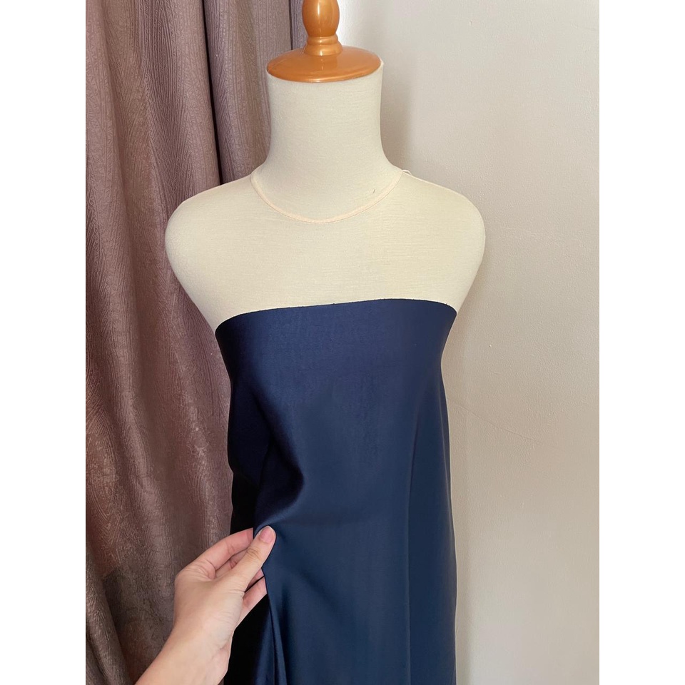 Bahan Kain Satin Maxmara Original Warna Biru Dongker Navy