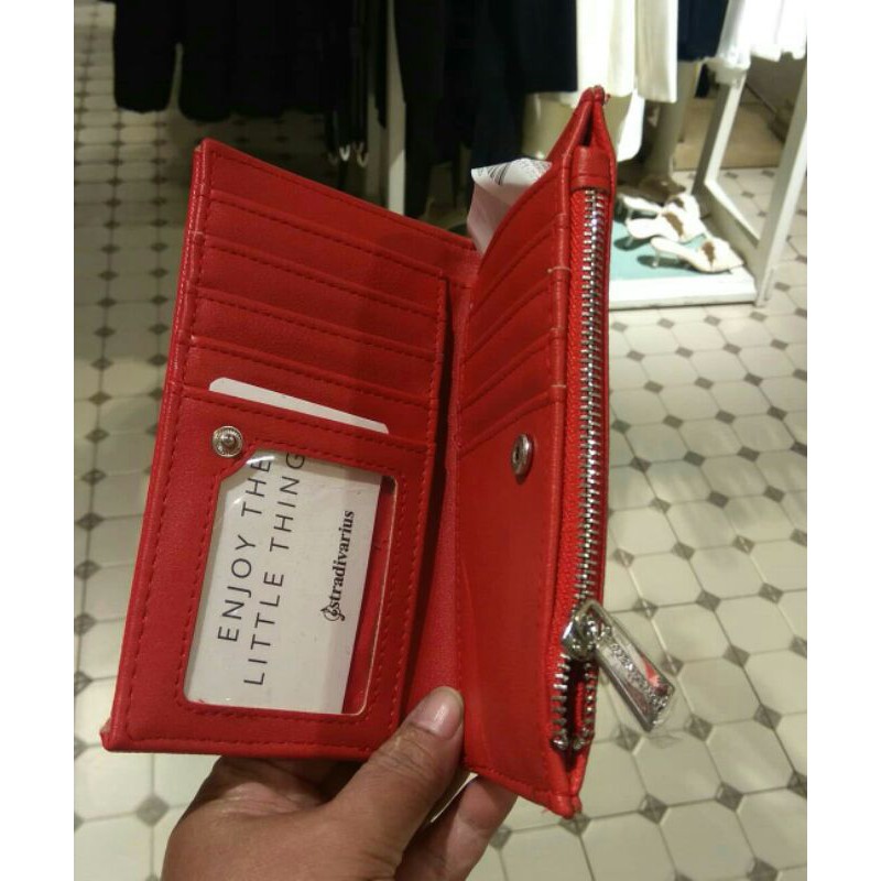 Stradivarius dompet wanita sale (Rini Arshita)
