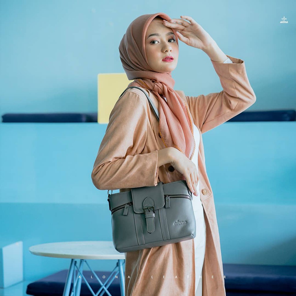 Tas Wanita Tas Selempang Slempang  Bahu Kerja Sling Bag Slingbag Wanita Cewek Tas Kondangan Wanita K