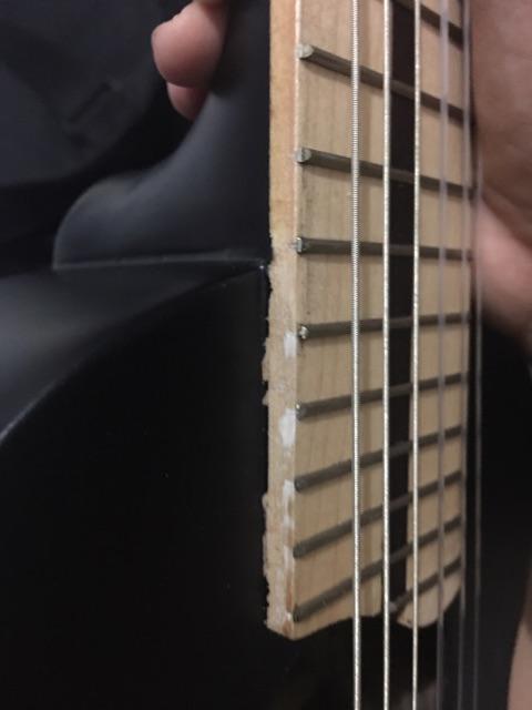 Download 68 Gambar Gitar Sedih Terbaik Gratis