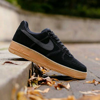 Sepatu Air Force 1 Low Black Gum