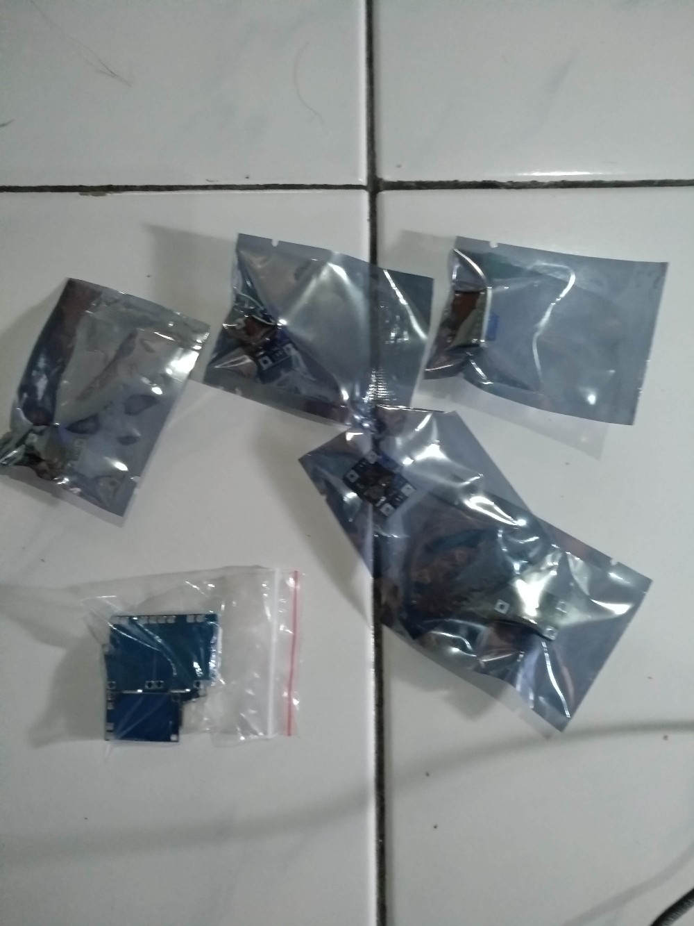 Xinxxin101 Modul Step Up Dc-dc Sx1308 Dapat Disesuaikan 2-24v Ke 2-28v 2a