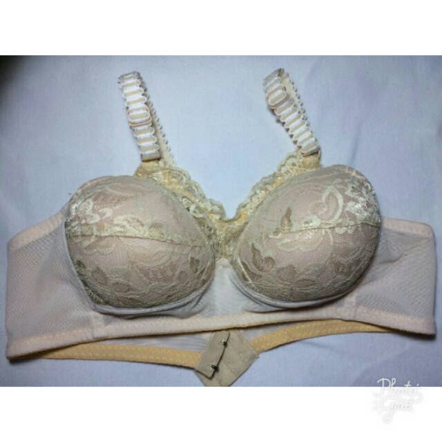 Bra Pabrikan Triumph - Beige Push Up 36B