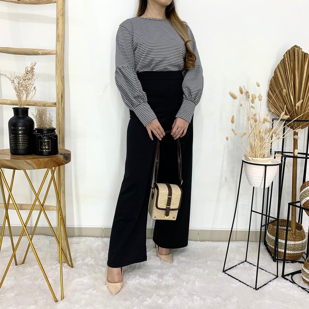 atasan blouse salur tangan balon bahan import