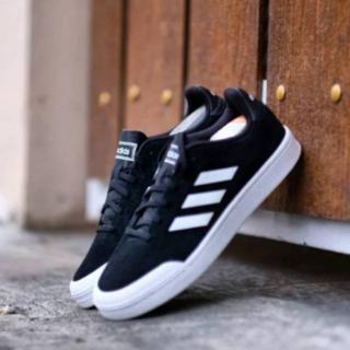 adidas court 70s black