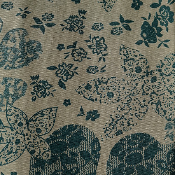 

Tkn 18240 (Harga per 2 Yard)