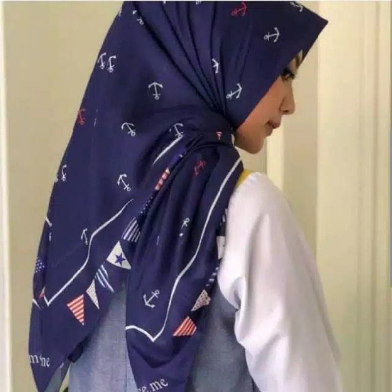HIJAB/KERUDUNG SEGI EMPAT MOTIF JANGKAR NAVY
