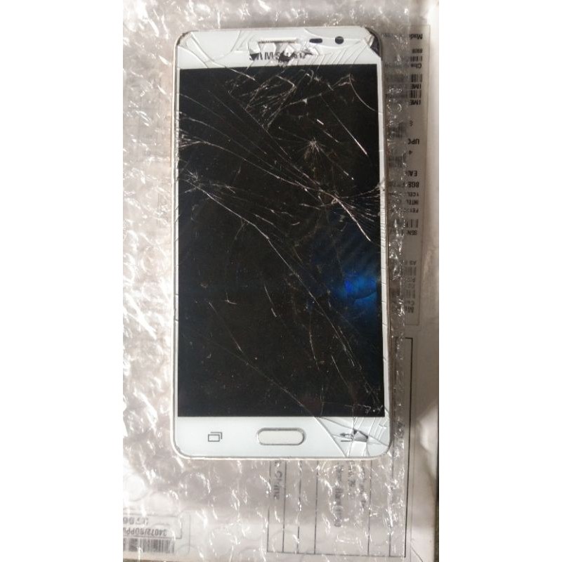 Samsung J3 Pro Minus