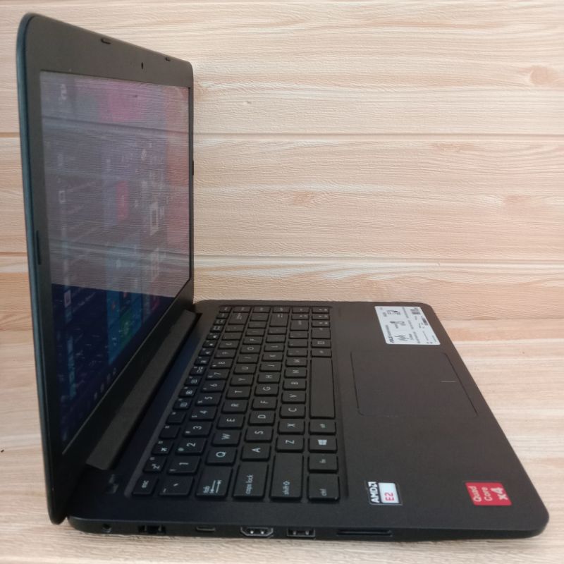 Laptop Asus E402WA AMD E2-6110/4GB/500GB Second mulus quad core-1