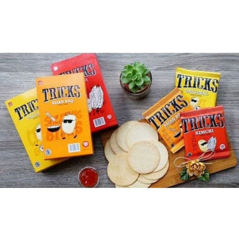 

Tricks Biskuit kentang potato 20grx 10pcs