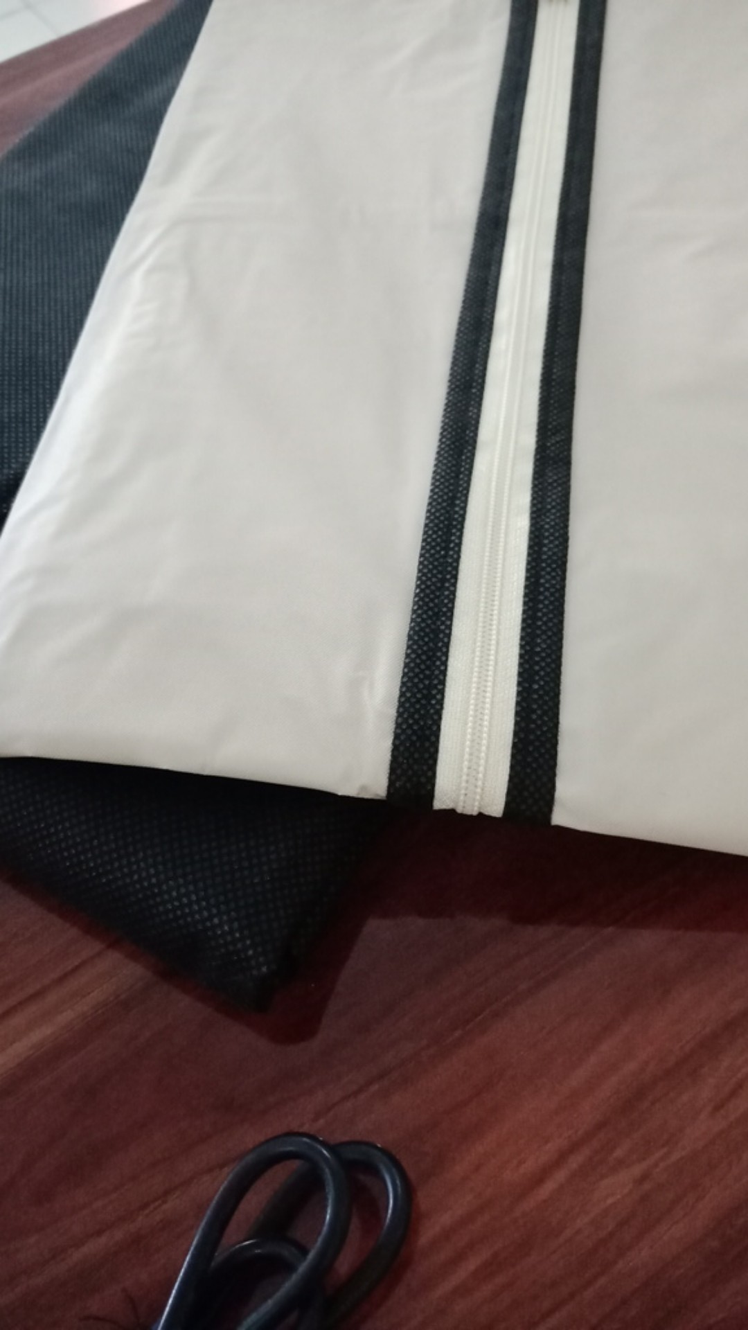 Cover Toga / Sarung Toga / Cover Gaun