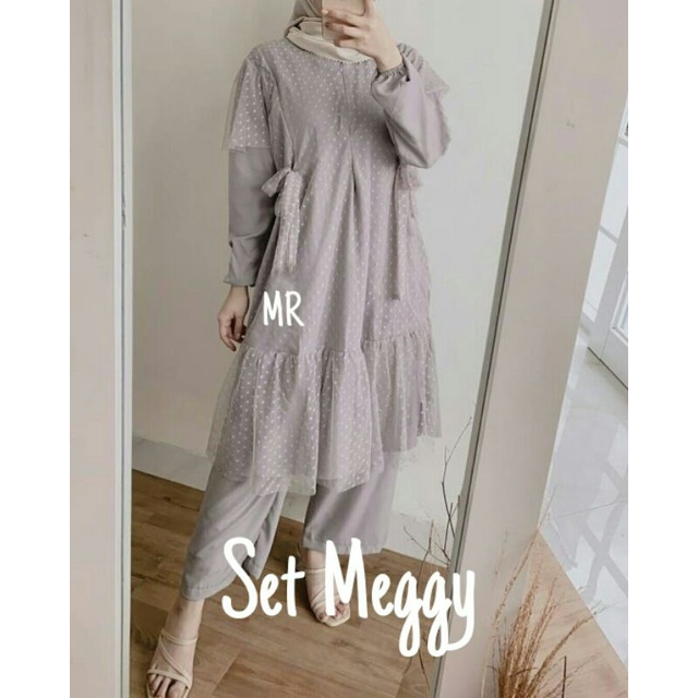ST Set Stelan Kondangan Atasan Tunik Celana Meggy Moscrepe Tile Dot