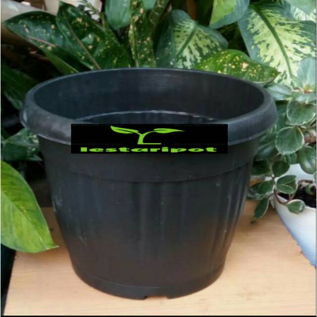 Pot bunga tanaman plastik hitam 35cm