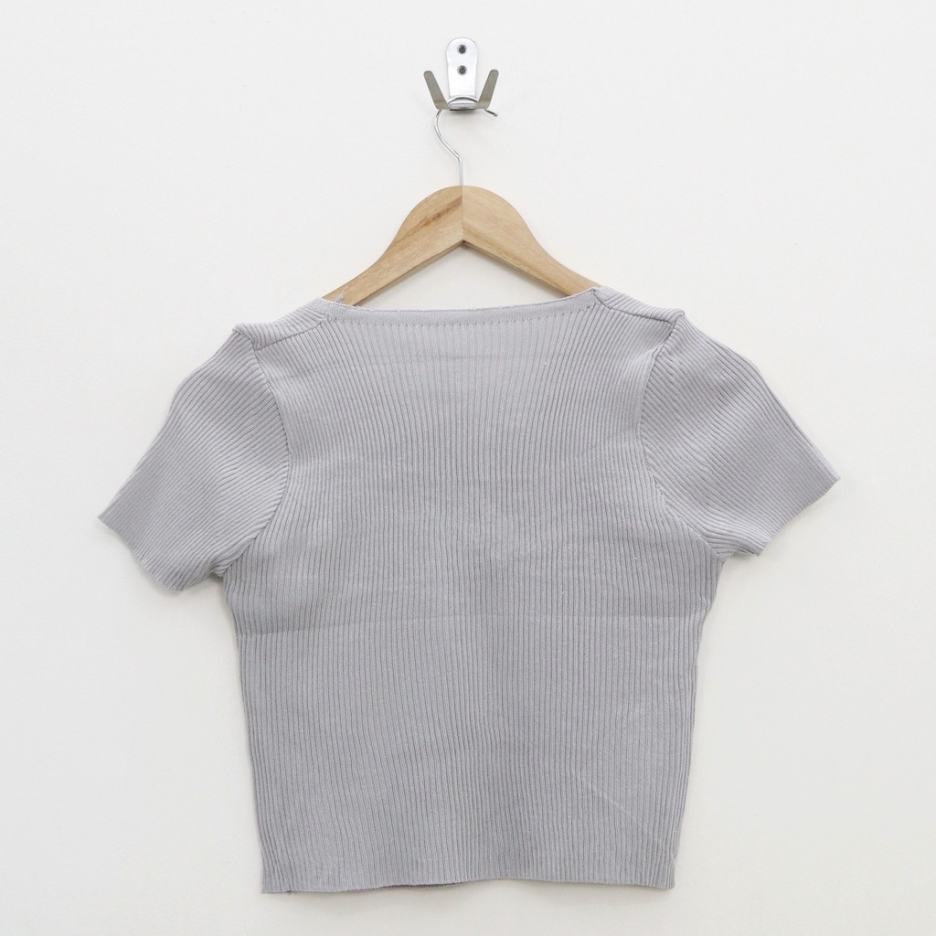 Leda knit top - Thejanclothes