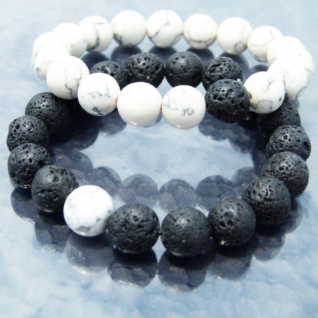 Noir et Blanc - Friendship