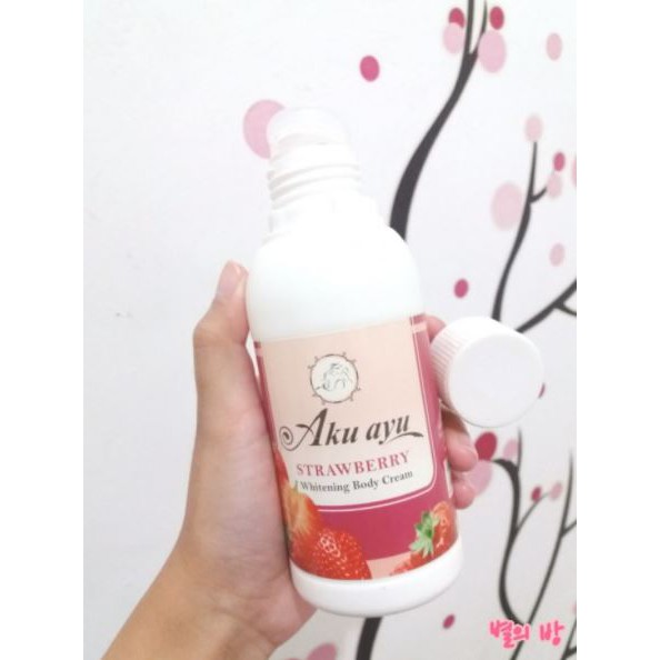 ☘️Yuri Kosmetik☘️ Aku Ayu Whitening Body Cream 250ml