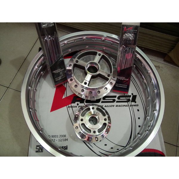 BRILIANT Velg motor CB150R merk Rossi 140.160x17 bisa reques warna velg