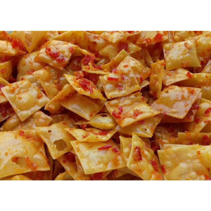 

Keripik Pangsit Pedas