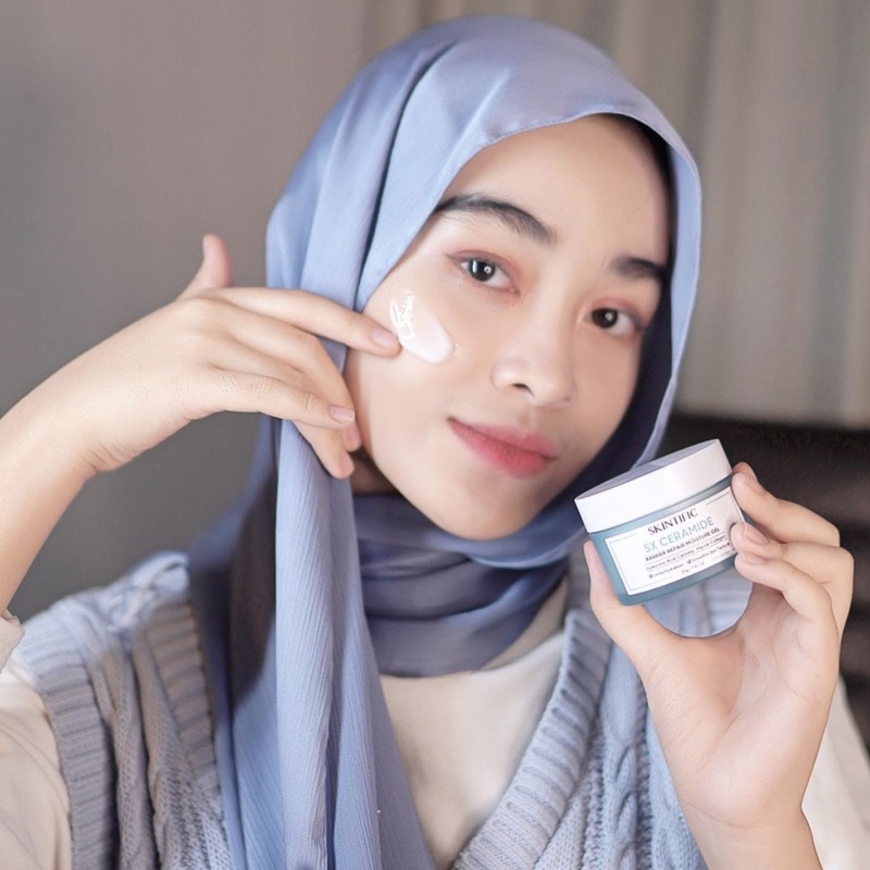 Pashmina Premium Satin Silk Malaysia Textured Crinkle (JAHIT TEPI KECIL SUPER RAPI)-Blue Jeans