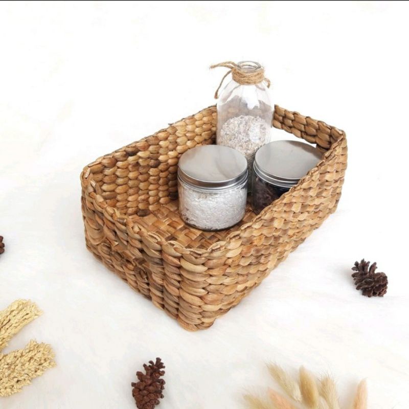 Keranjang Anyaman Eceng Gondok