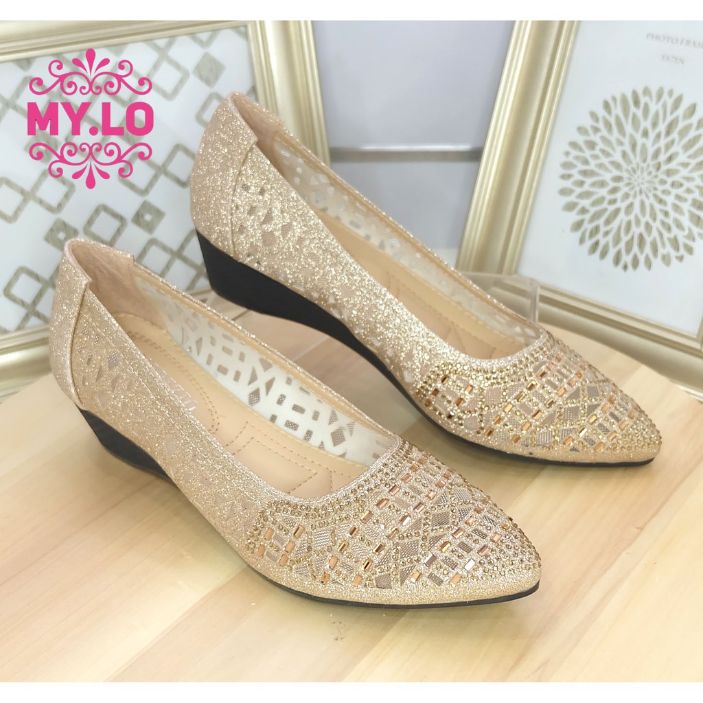 SENDAL PESTA HEEL WEDDING SELOP KEBAYA WANITA IMPORT SENDAL PESTA HEEL WEDDING SELOP KEBAYA WANITA IMPORT