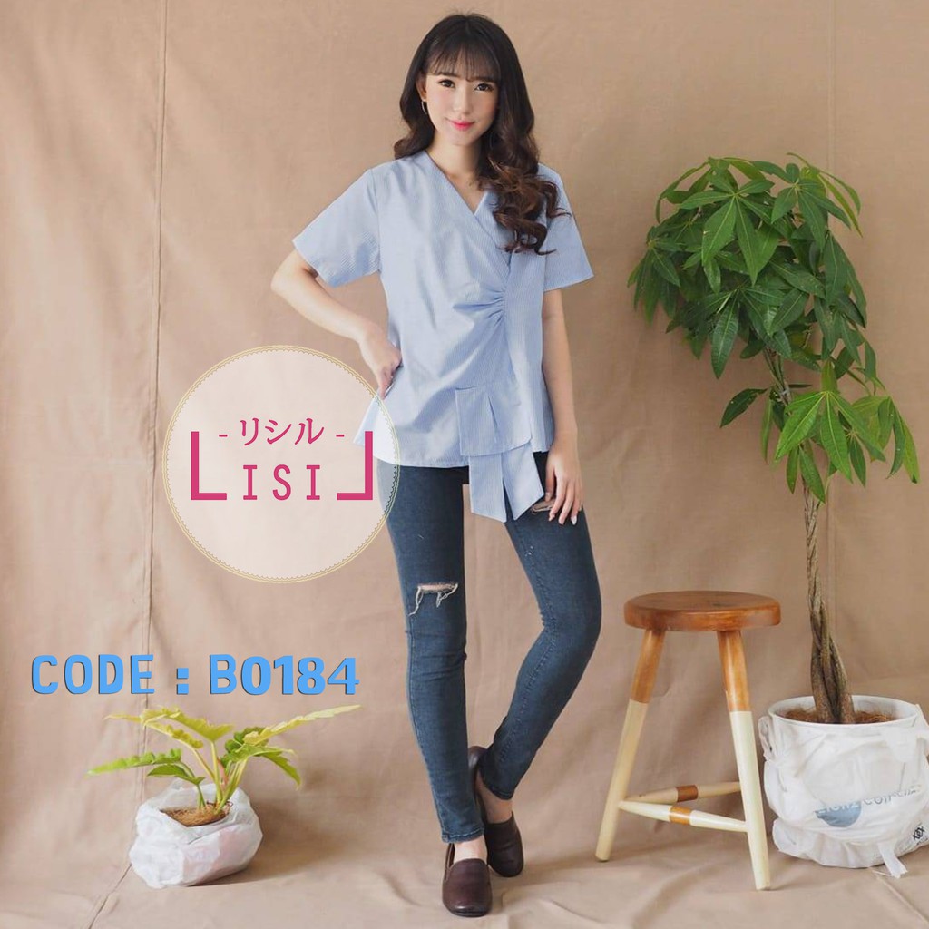 [LISIL] Baju Atasan Wanita Blouse Garis Salur Biru Muda Bahan Katun L B0184