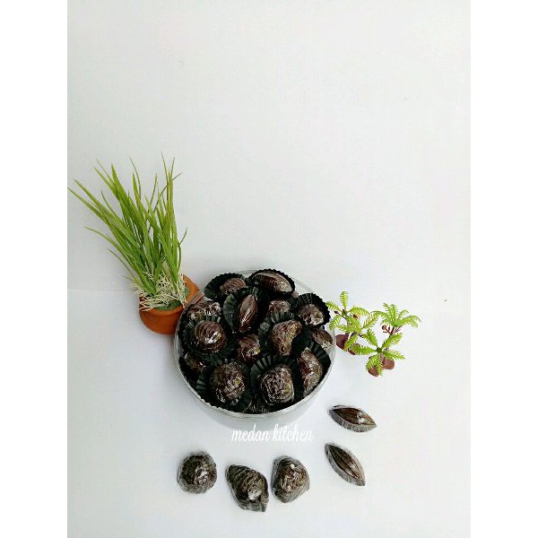 

Coklat Kacang Praline Medan kitchen