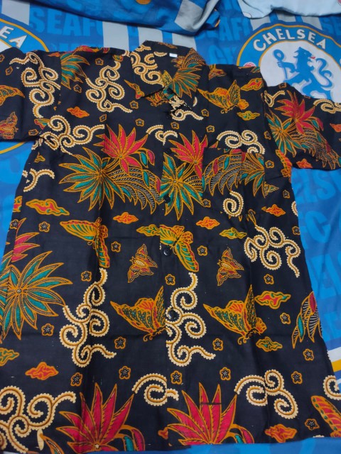 Batik Couple Dan Anak Mawar Daun