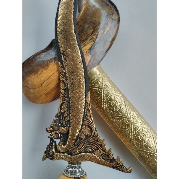 Keris Naga Sapto dan Naga Saliro
