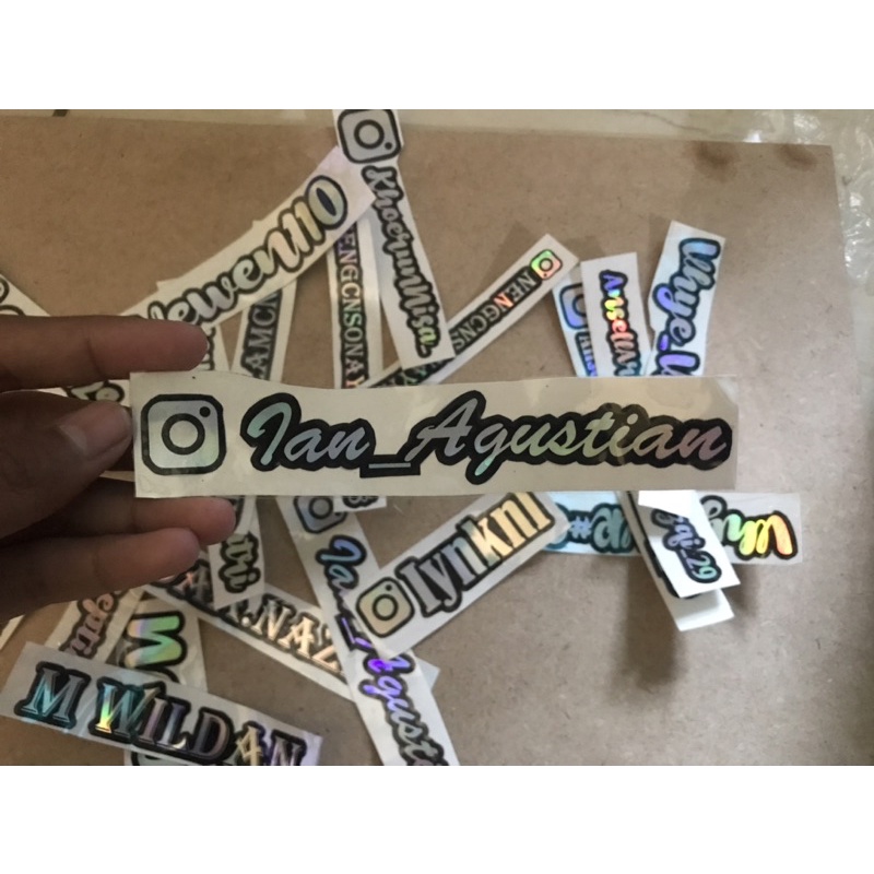 

stiker nama hologram custom