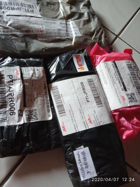 Gantungan Laser Ulir