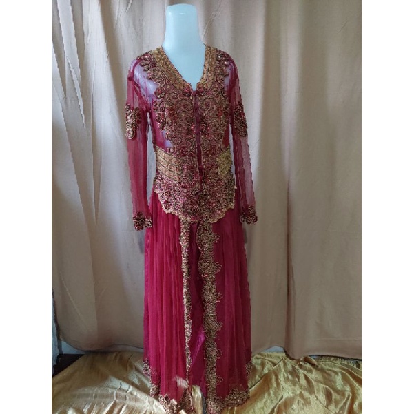 Kebaya merah berpayet Good condition (PRELOVED)