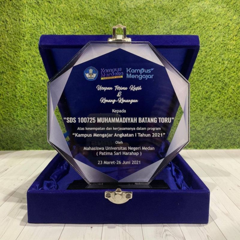 Plakat Akrilik Custom | Plakat akrilik murah | plakat acrylic