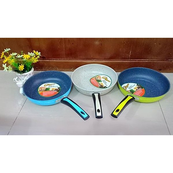 Teflon Anti Lengket / Panci Penggorengan / Teflon frypan Calypso anti lengket / Kuali Anti Lengket