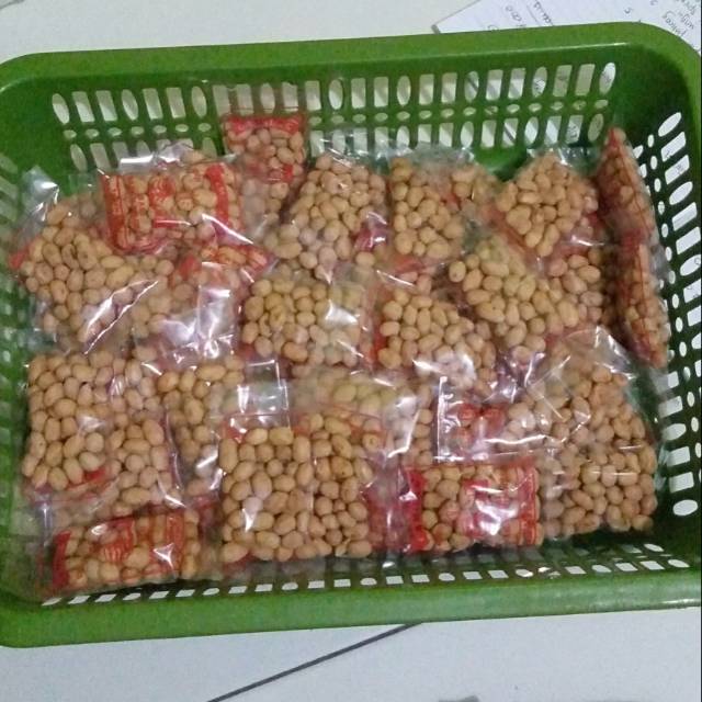 

Kacang atom