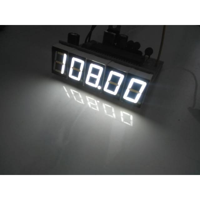 Frequency Counter FM Digital Display 5 Digit - Putih