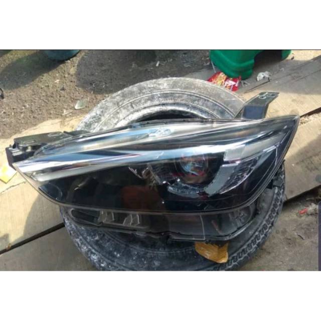 Headlamp lampu depan Mazda CX3 CX-3