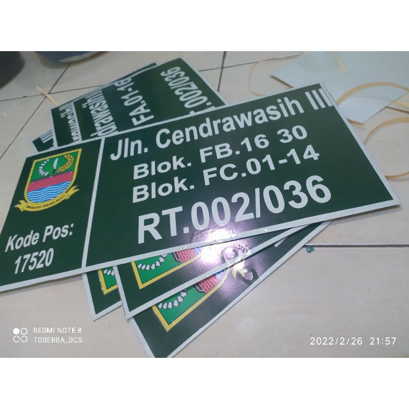 

PAPAN NAMA JALAN MURAH BAHAN STIKER VINYL BEBAS CUSTOM